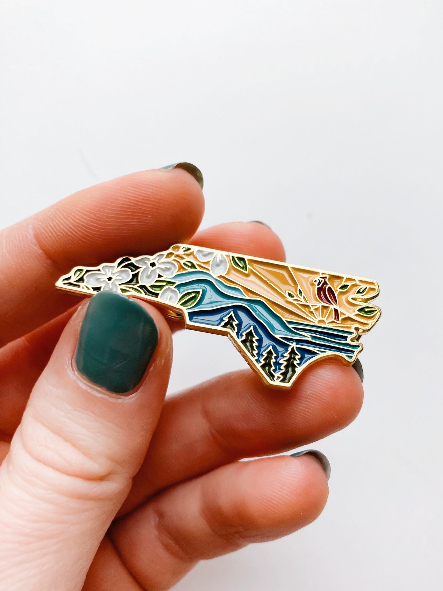 North Carolina Pin | Gold Soft Enamel Pin | Illustrated United State Pin | Butterfly Clasp | 1.25"