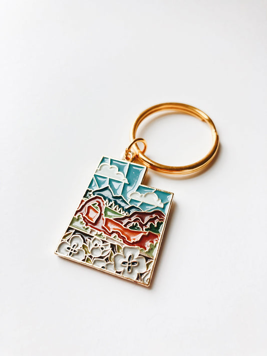 Utah Gold Enamel Keychain | Utah Outline Key Ring | Soft Enamel Illustrated State Keychain 1.5"