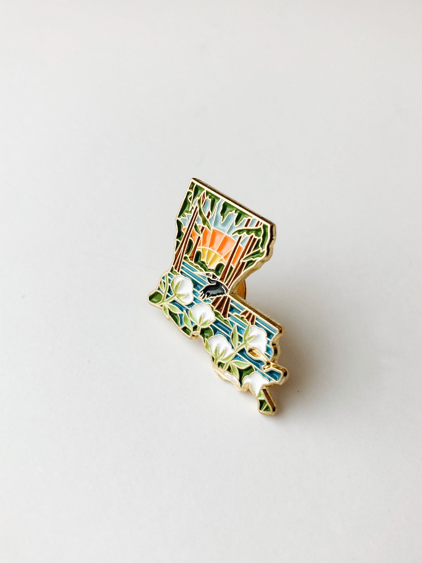 Louisiana Enamel Pin | Gold Soft Enamel Pin | Illustrated United States Pin | Butterfly Clasp | 1.25"