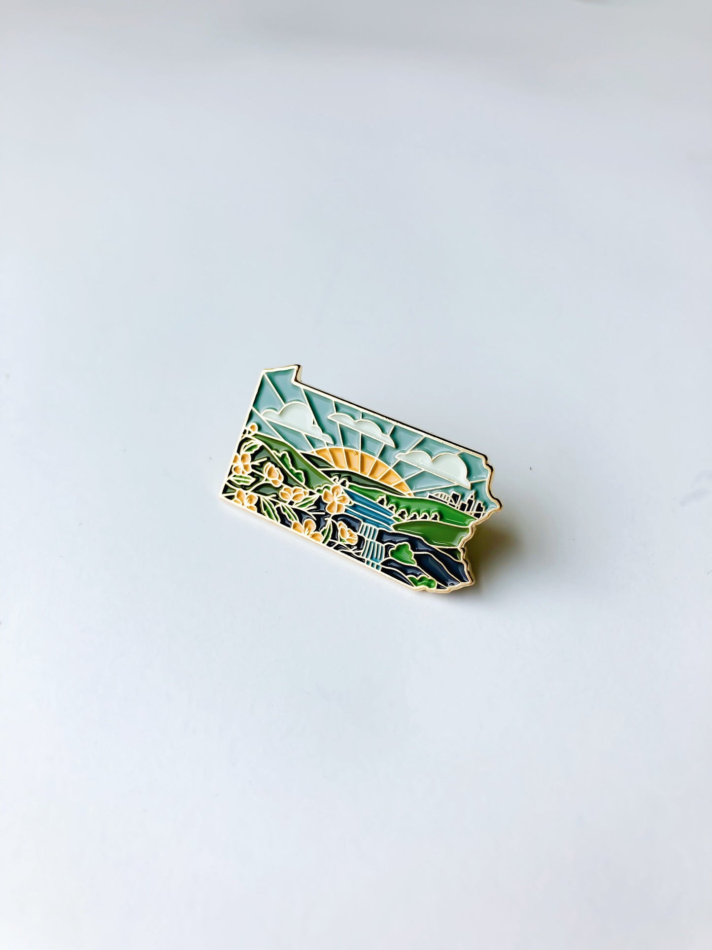 Pennsylvania Enamel Pin | Gold Soft Enamel Pin | Illustrated United State Pin | Butterfly Clasp | 1.25"