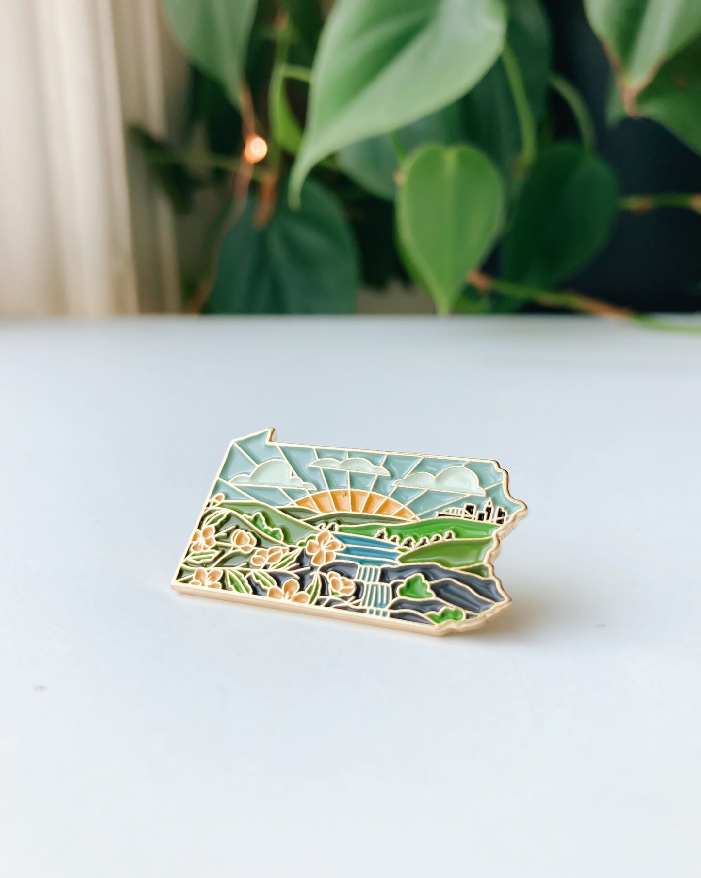Pennsylvania Enamel Pin | Gold Soft Enamel Pin | Illustrated United State Pin | Butterfly Clasp | 1.25"