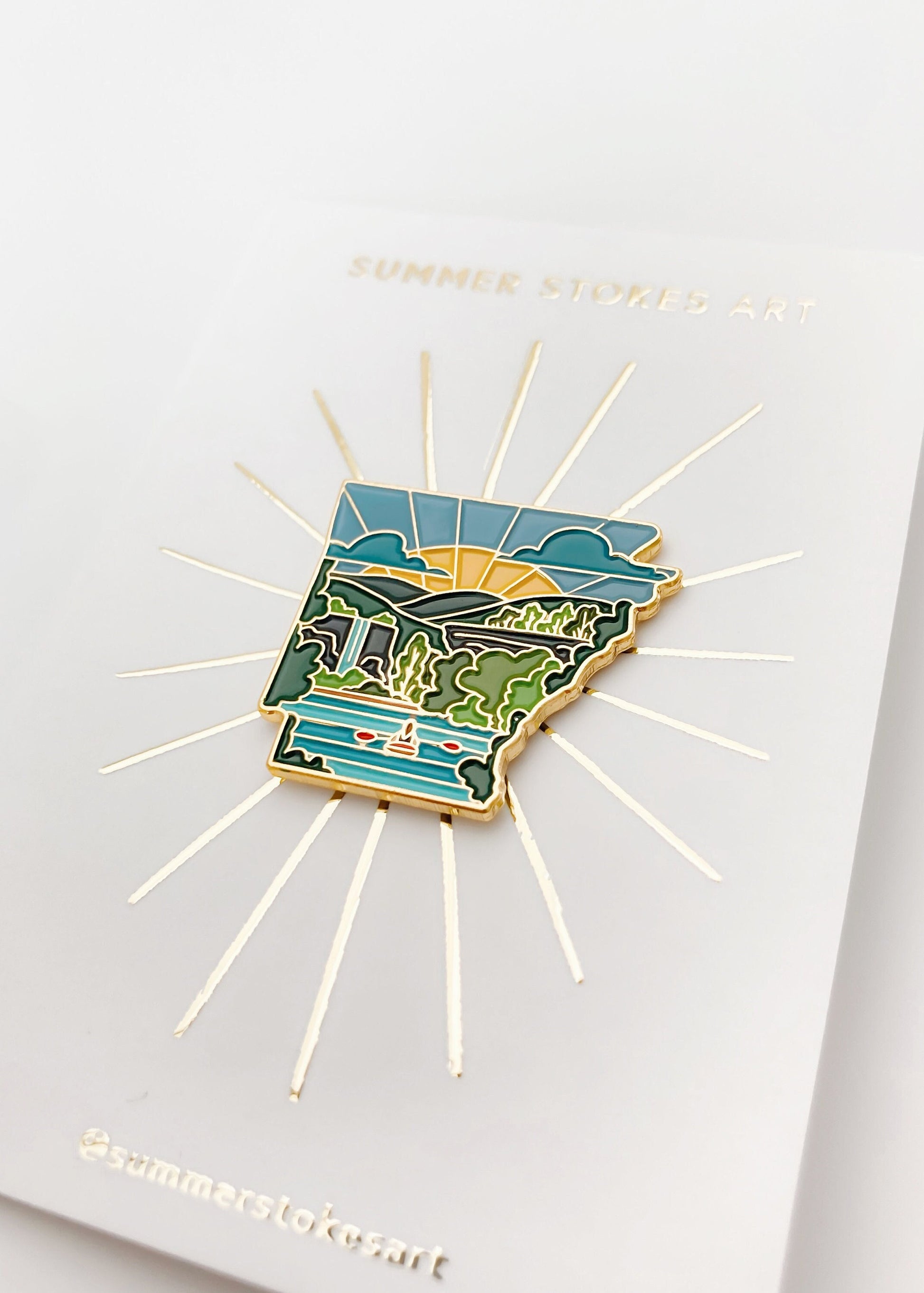 Gold Arkansas Enamel Pin | Arkansas Outline Pin | Illustrated State Pin | Butterfly Clasp | 1"