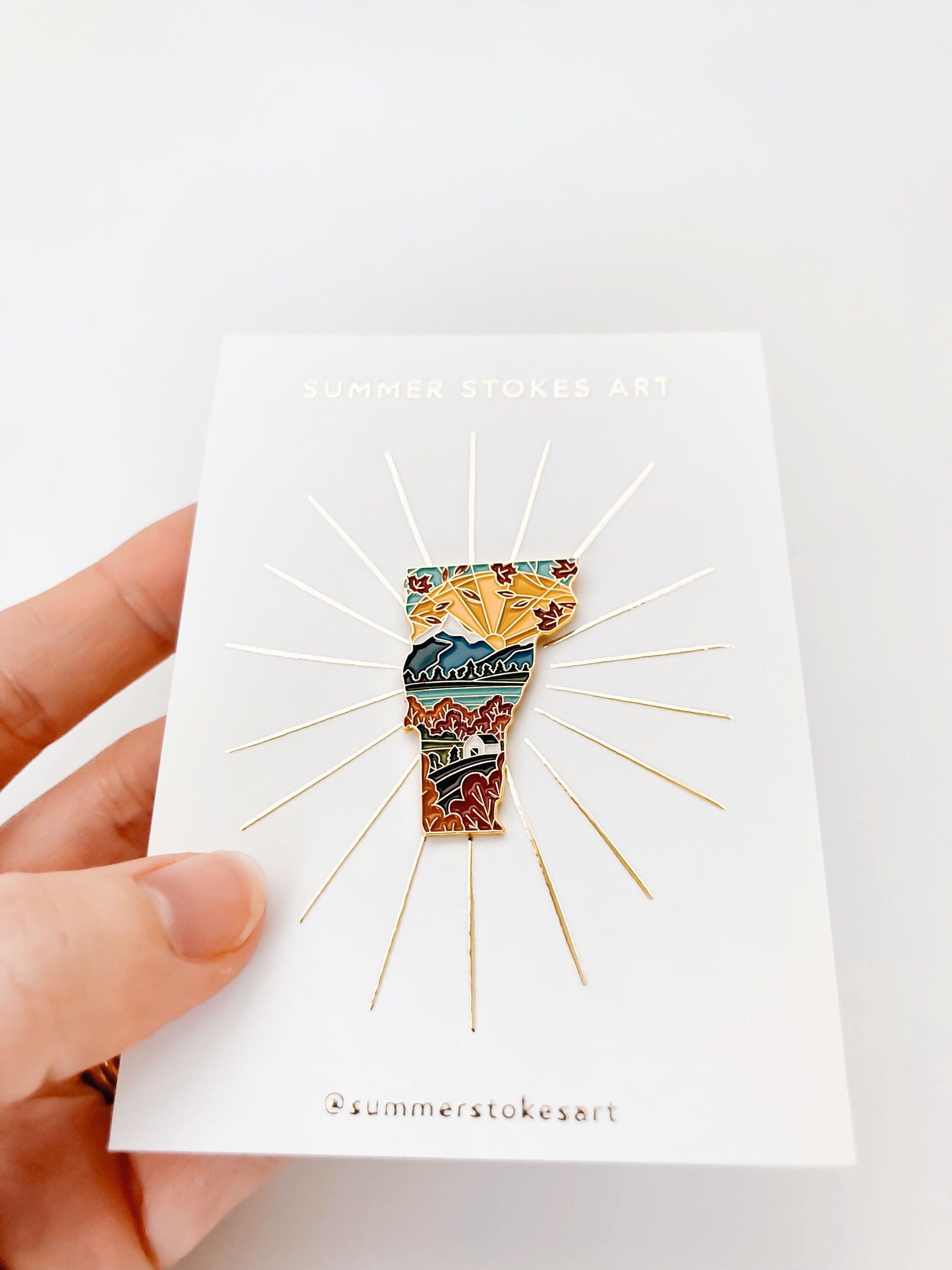 Gold Vermont Enamel Pin | Vermont Outline Pin | Illustrated State Pin | Butterfly Clasp | 1"