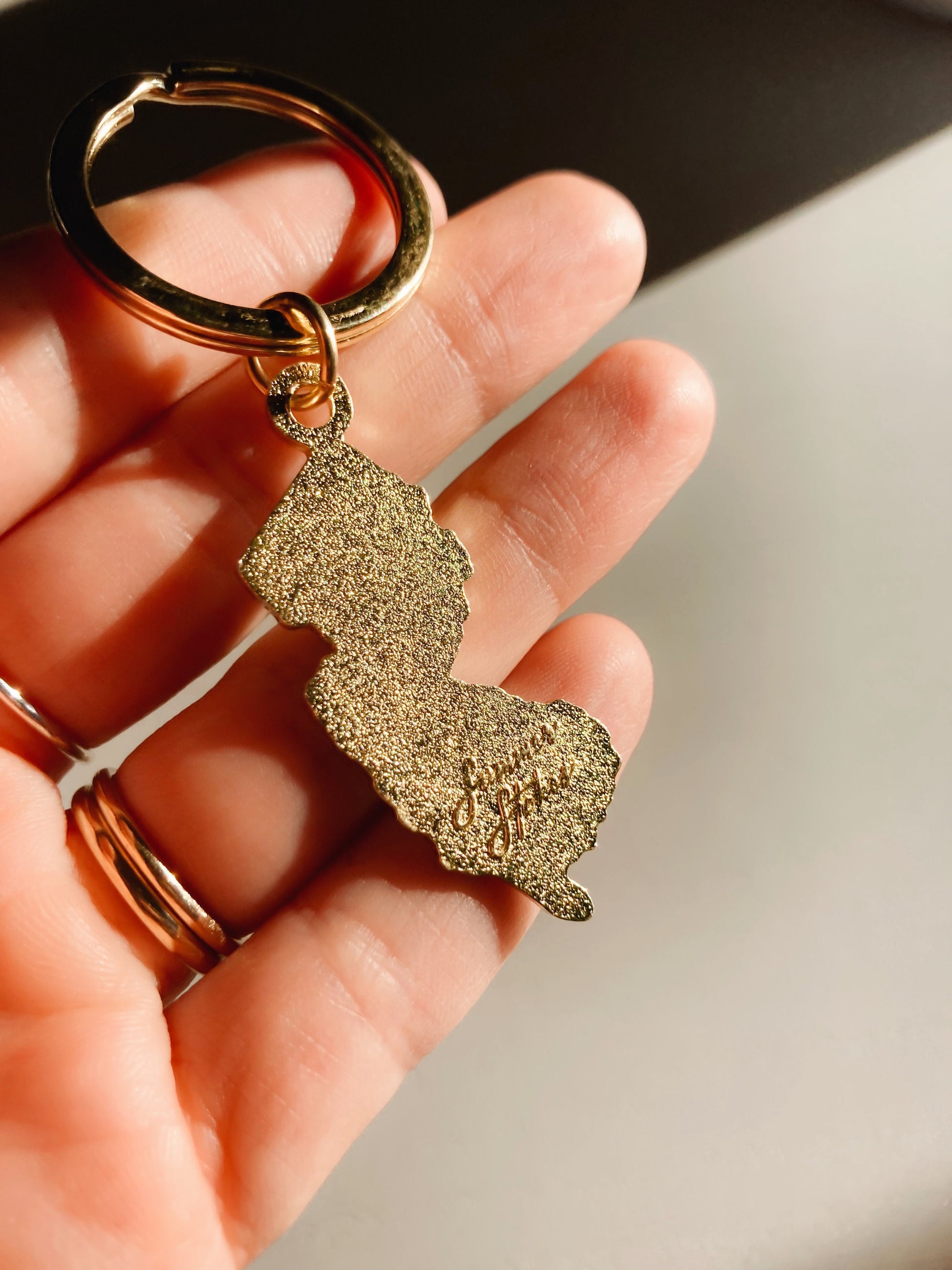 Gold New Jersey Soft Enamel Keychain 1.5" | New Jersey Outline Key Ring | Illustrated State Keychain