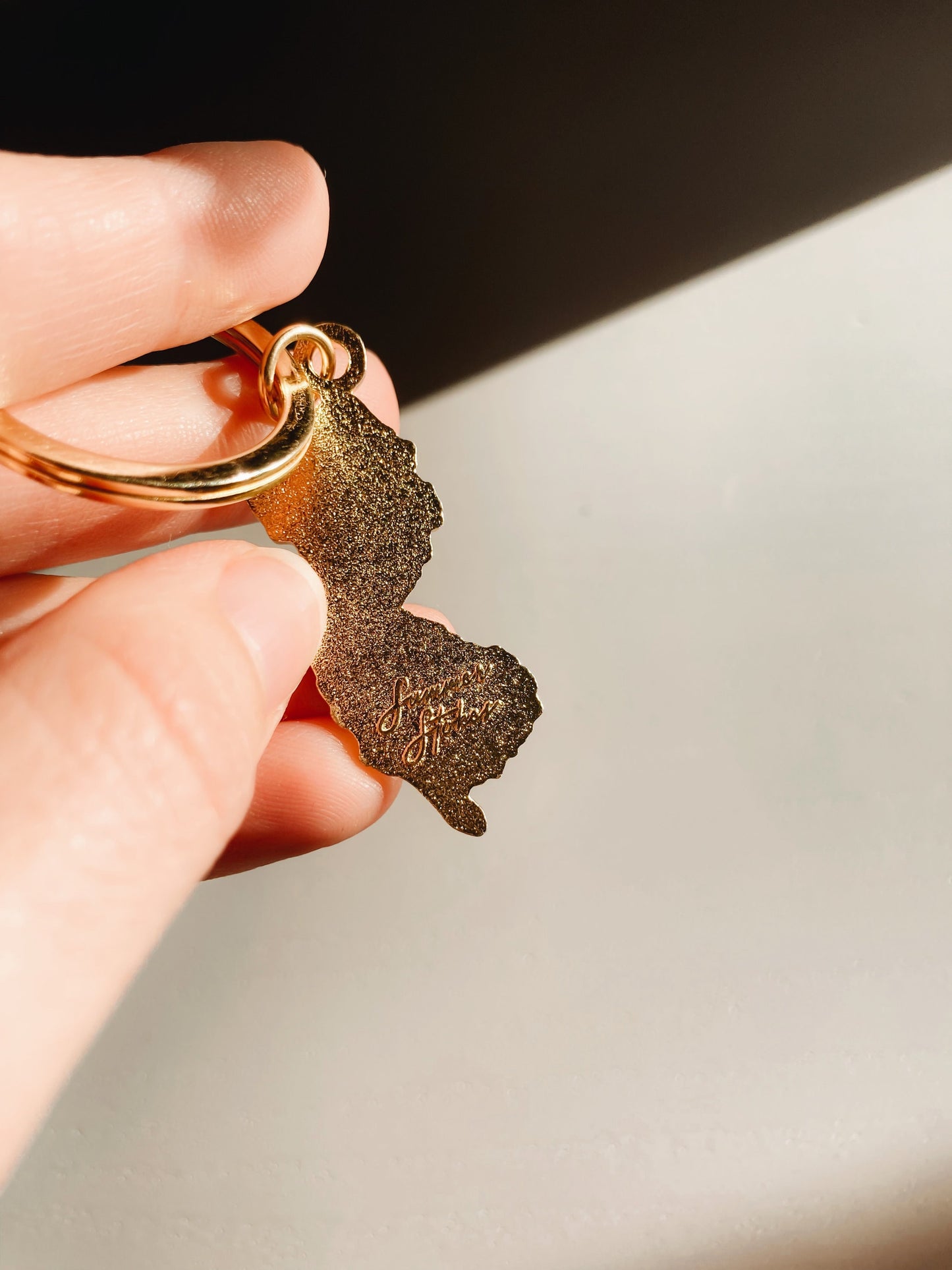 Gold New Jersey Soft Enamel Keychain 1.5" | New Jersey Outline Key Ring | Illustrated State Keychain