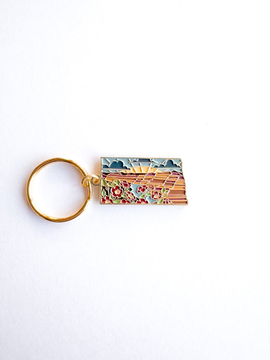 North Dakota Soft Enamel Keychain | North Dakota Outline Key Ring | Illustrated State Keychain 1.5"